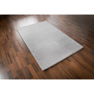 B&M Luxury Faux Fur Super Soft Rug 100 X 150cm - Silver 1 B&M Luxury Faux Fur Super Soft Rug 100 X 150cm - Silver